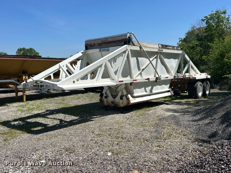 2014 DeLucio bottom dump trailer - FC2528