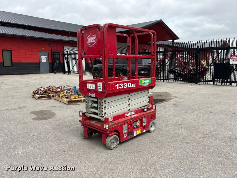 2018 MEC 1330SE scissor lift - EI5832