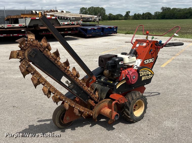 2003 Ditch Witch 1330HE trencher - EI5836