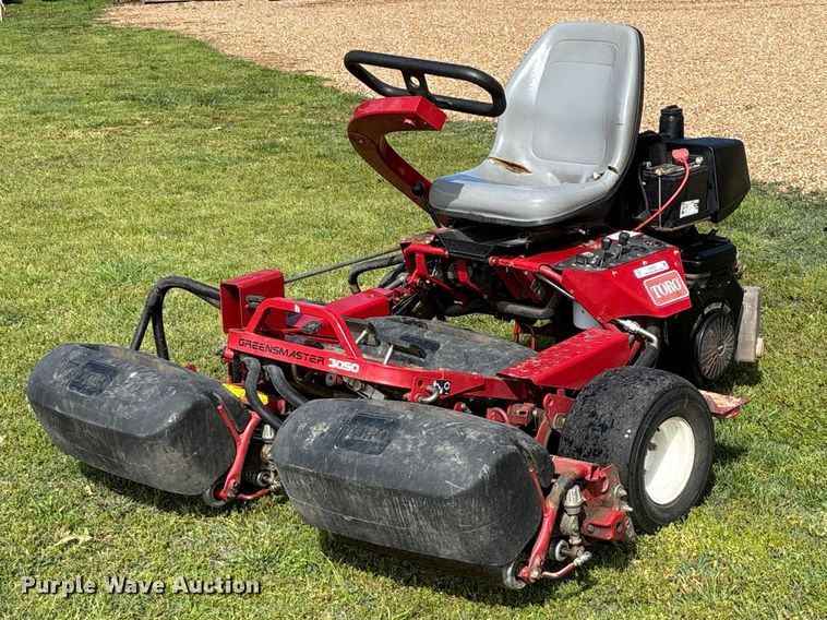 Toro Greensmaster 3050 reel mower - EO4252