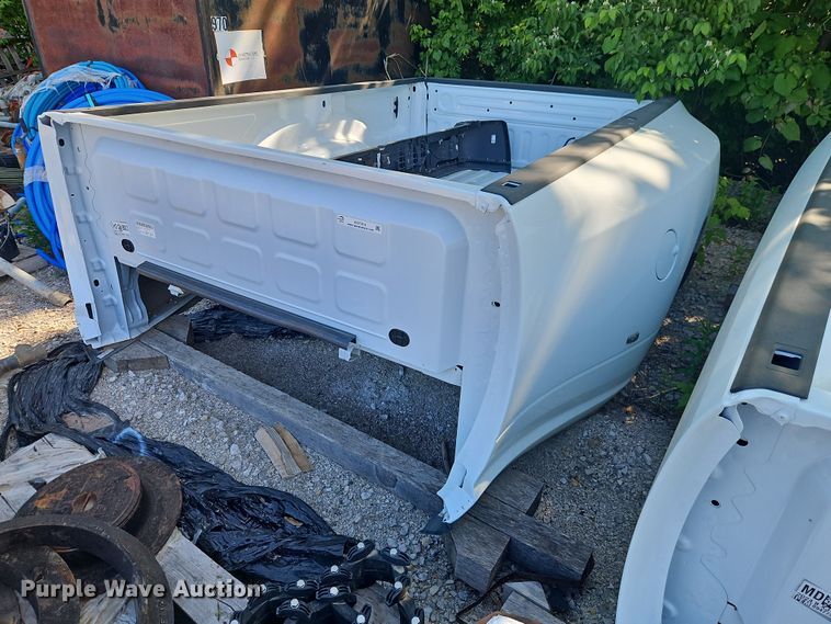 RAM pickup truck bed - EO7313
