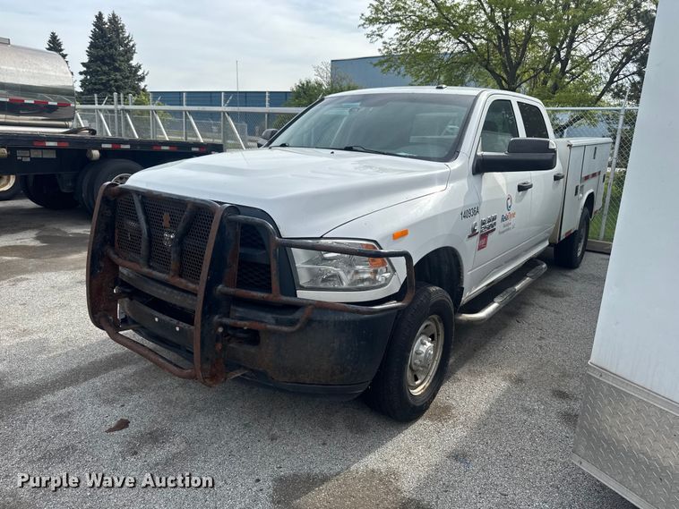 2014 RAM 2500 Crew Cab utility bed pickup truck - ER0480