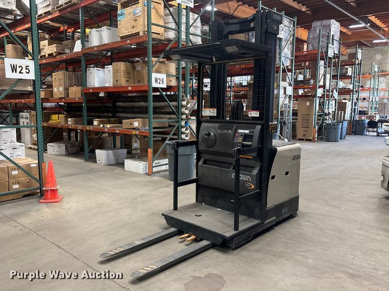 2016 Crown SP3520-30 order picker - ER7588