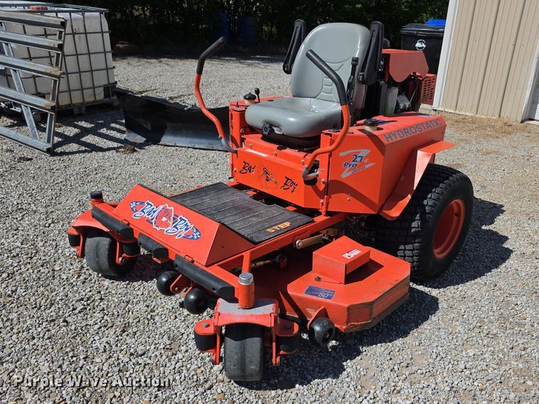 2007 Bad Boy Pro series ZTR lawn mower - EV2116