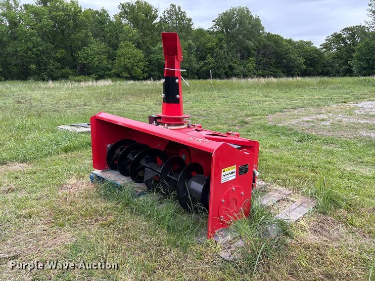 Raytree RHSB72 skid steer hydraulic snow blower - EV2972