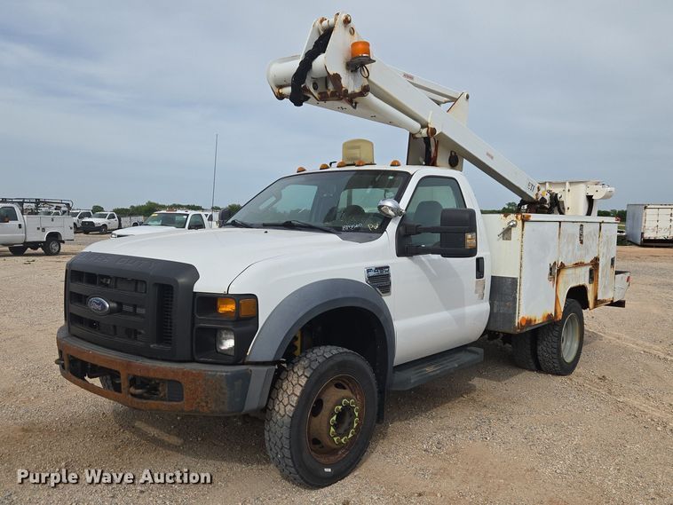 2009 Ford F450 Super Duty bucket truck - EW0001