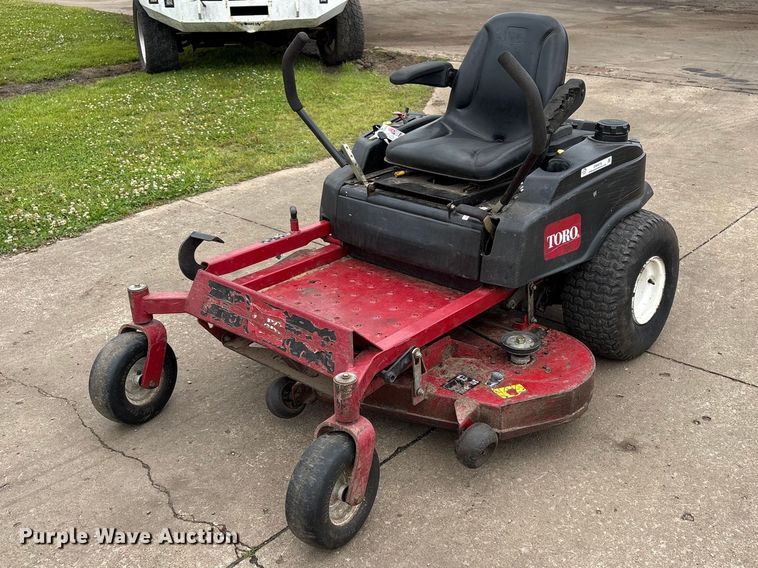 Toro 74816 ZTR lawn mower - EW0078