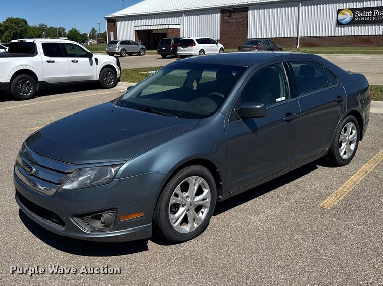 2012 Ford Fusion  - FB7356