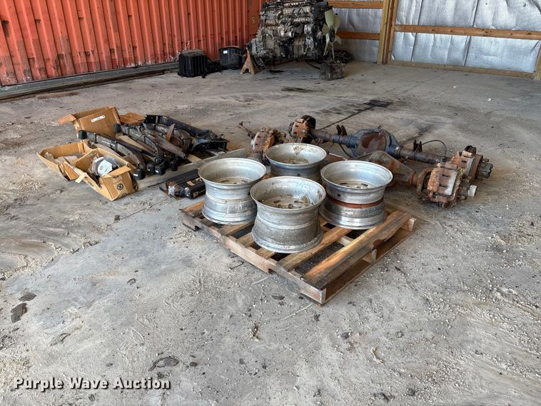 U-Joint Offroad E-series 4x4 conversion kit - FC5650