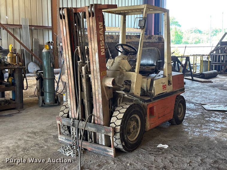 Nissan EH02A25V forklift - FC5653