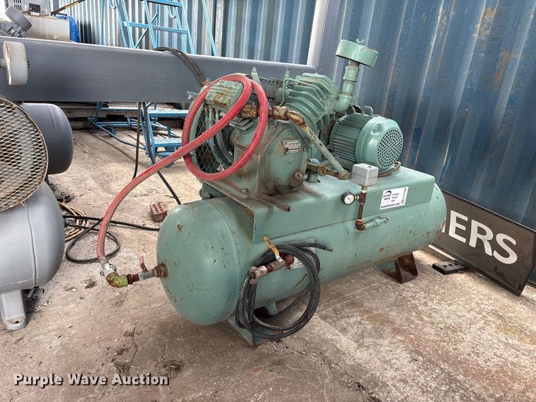 Ingersoll Rand 243 air compressor - FH7098