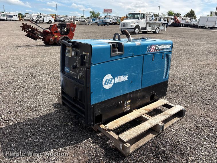 Miller Trailblazer 302 Welder - FI0166
