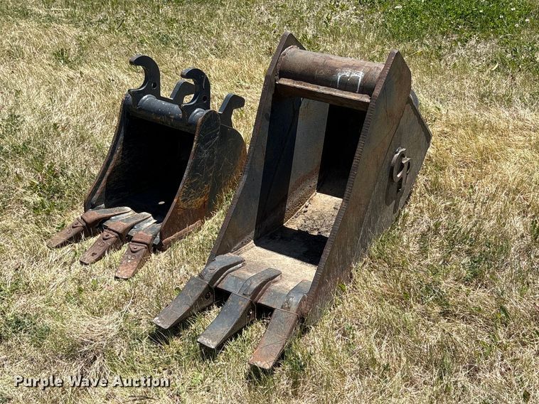 Mini excavator buckets - DO5217