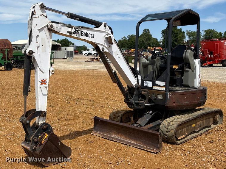 2016 Bobcat E26 mini excavator - DT0247