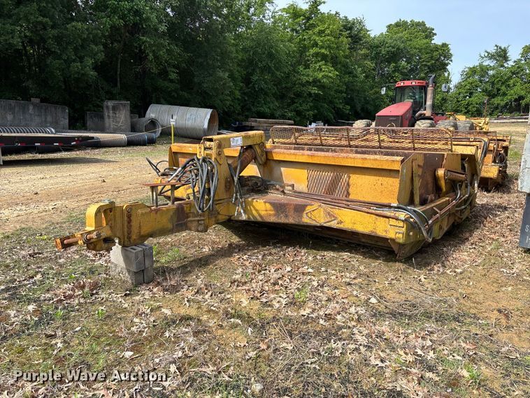 1997 Reynolds  17C scraper - DV4287