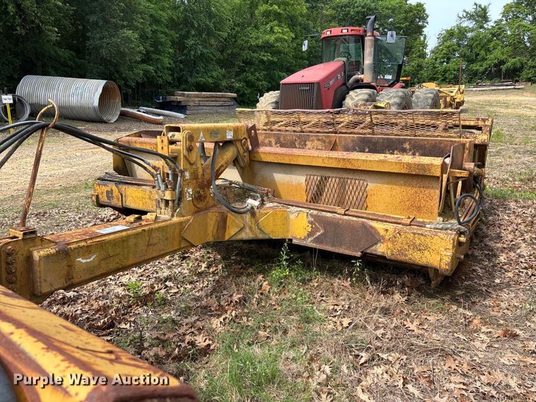 2000 Reynolds 17C scraper - DV4288