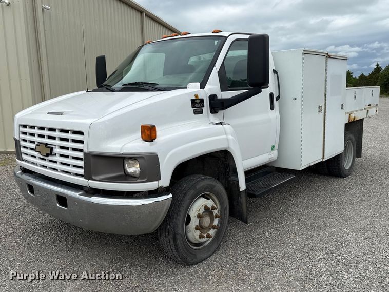 2009 Chevrolet C4500 utility / service truck - DZ4435