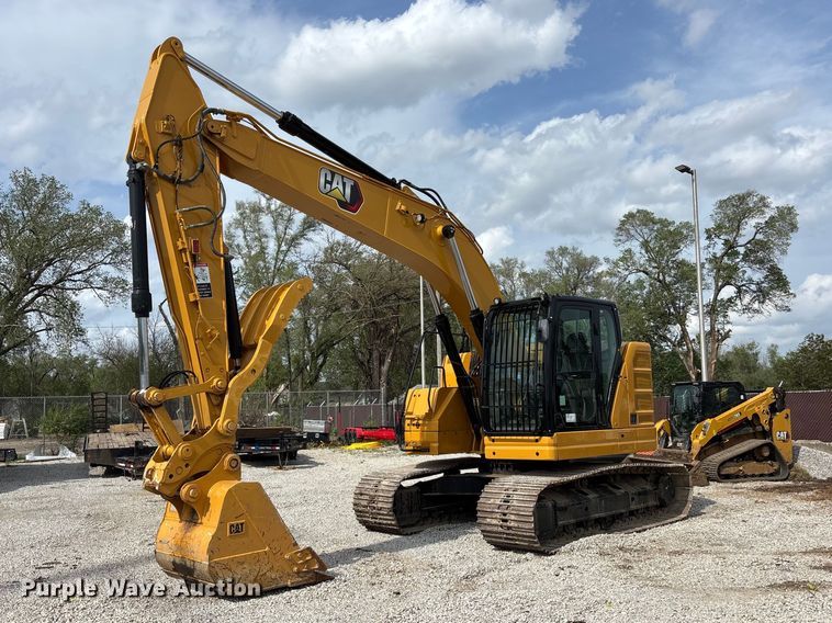 2021 Caterpillar 325 excavator - EA4803