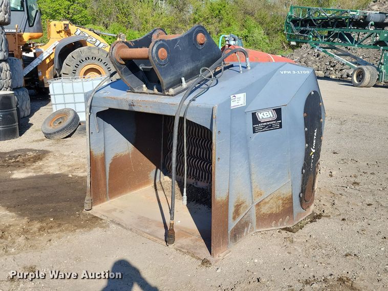 2018 KBI VPH3-1700 screening bucket - EE0985