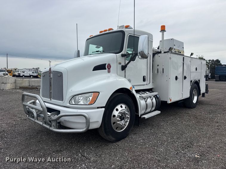 2016 Kenworth T370 utility / service truck - EG9047