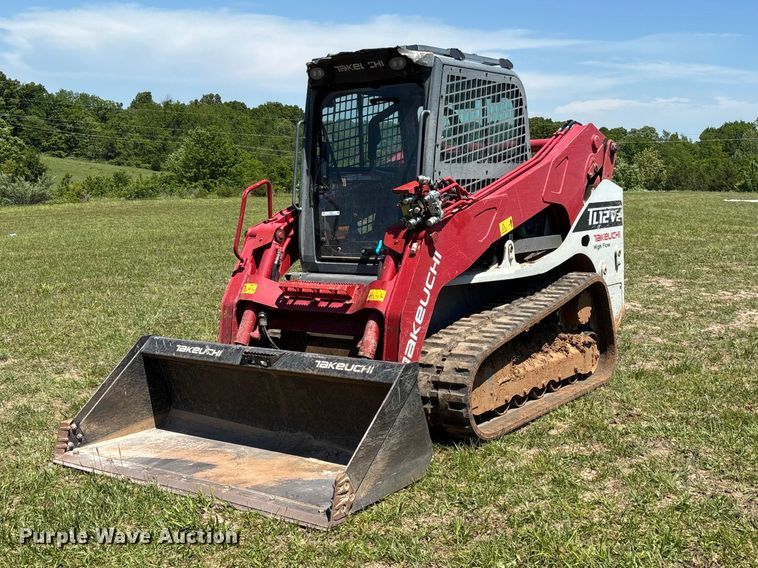 2019 Takeuchi TL12V2 tracked skid steer loader - EO4241