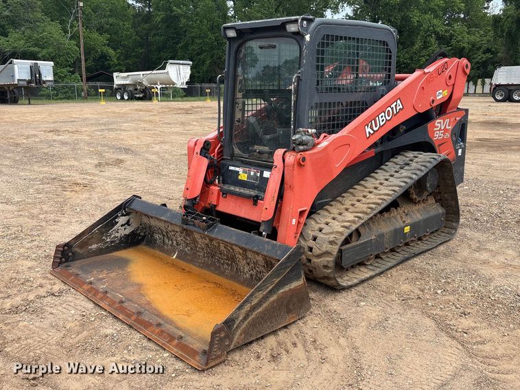 2018 Kubota SVL 95 tracked skid steer loader - ET2012