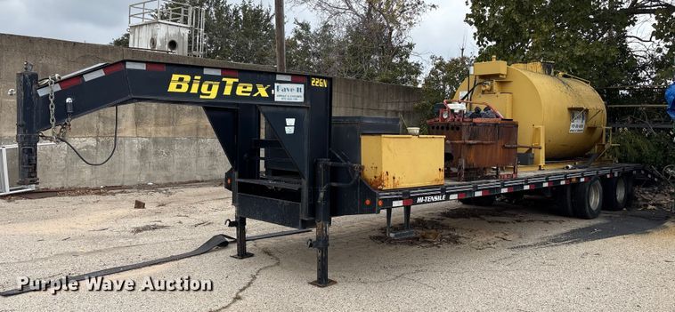 2011 Big Tex 22GN-25BK+5 equipment trailer - ET7380