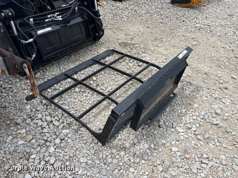 Compact utility loader land plane - EU5548