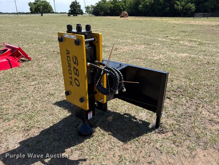 Skid steer post driver - EW4597