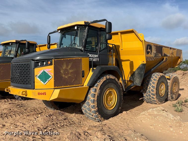2020 John Deere 460E articulated haul truck - FC2231