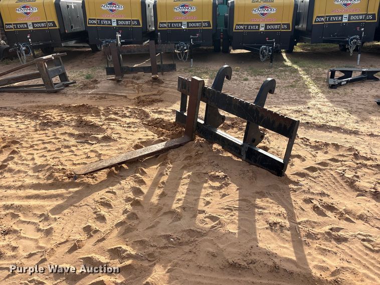 Caterpillar 6W-8832 forks - FC2249