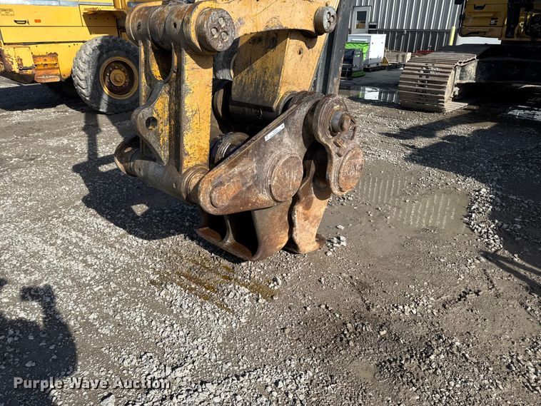 Excavator pulverizer - FC3053