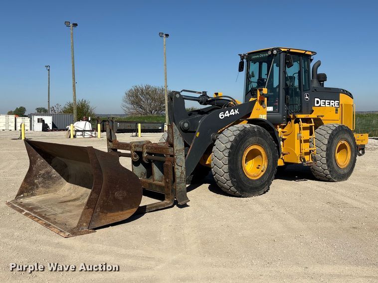 2019 John Deere 644K wheel loader - FG2966