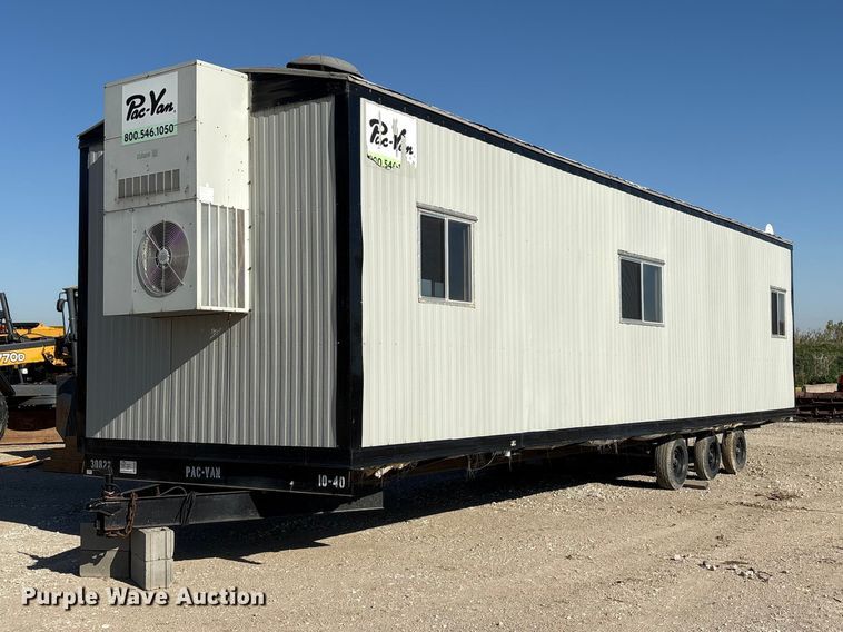2001 Mark Line 4-1040 office trailer - FG2968