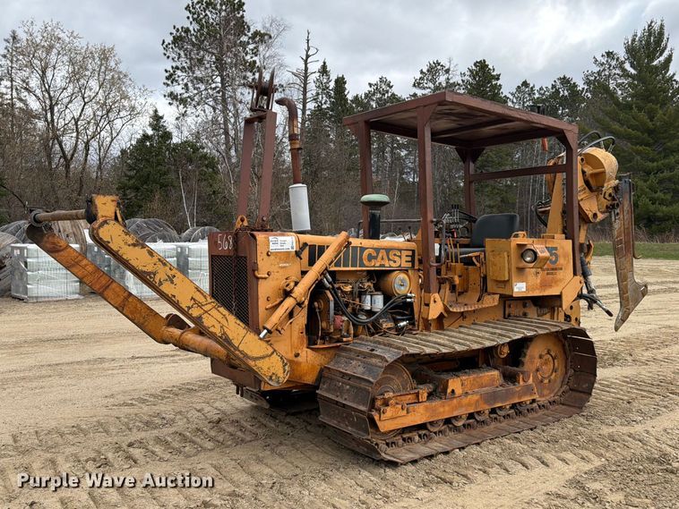 1973 Case 475 vibratory cable plow - FK0139
