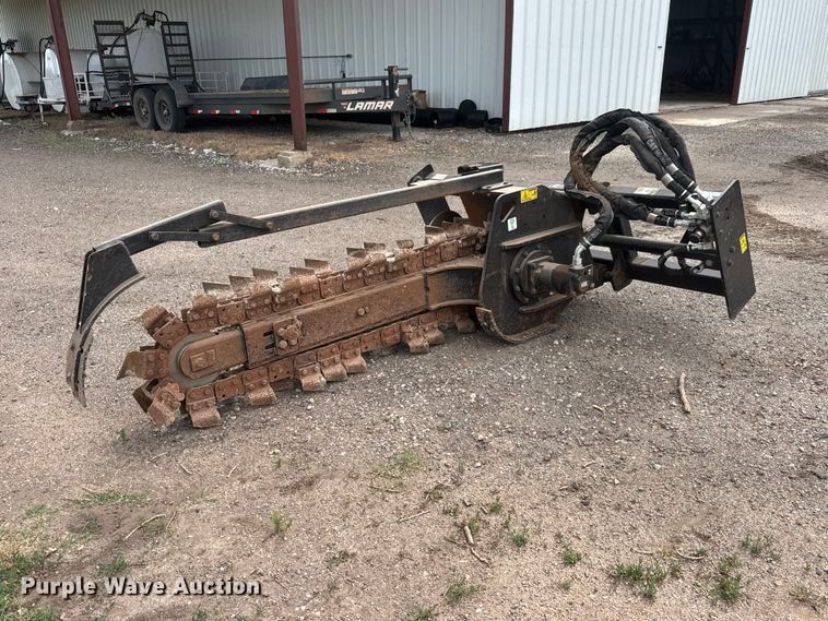 2025 Caterpillar T112 skid steer trencher - MX9245