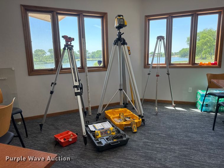 Spectra Precision GL412N surveying equipment - MX9288