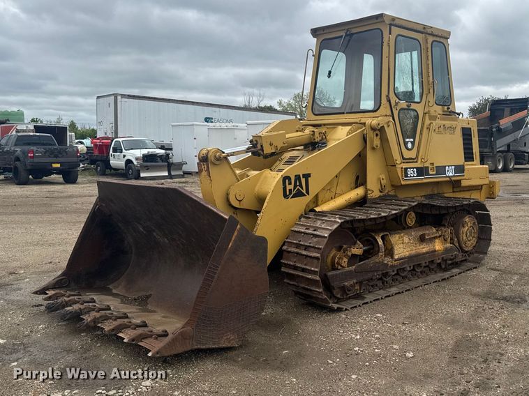 1983 Caterpillar 953 LGP track loader - OE9550