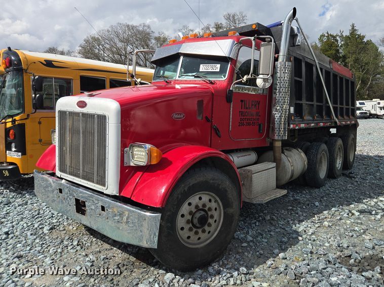 2009 Peterbilt 365 dump truck - YA2656