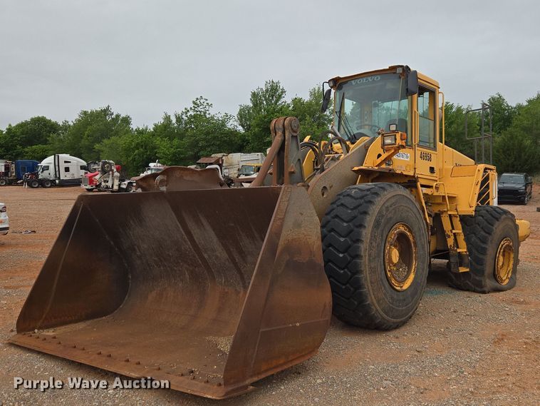 Volvo L180E wheel loader - YA2777