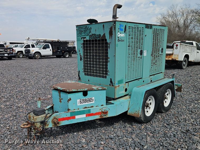 1999 Onan DGBC-3378898 generator - YA2904