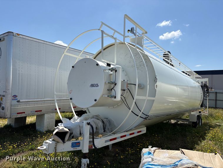2024 Belgrade 350 sand silo trailer - YA3177