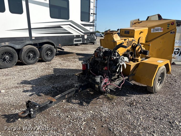 2024 Vermeer BC1000 XL wood chipper - YA3532