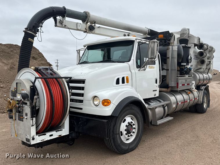 2007 Sterling L7500 sewer jetter truck - DS6830