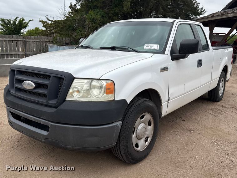2007 Ford F150 Ext. Cab pickup truck - DS6834
