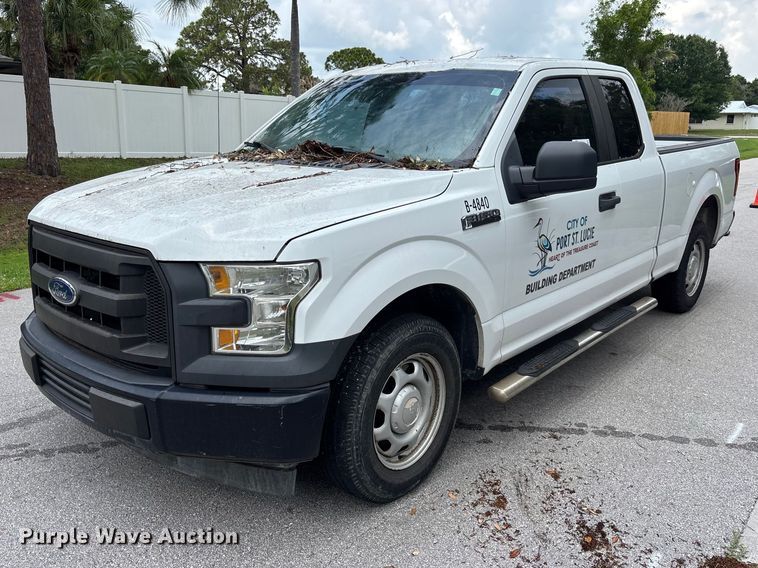 2017 Ford F-150 Ext. Cab pickup truck - DU6267