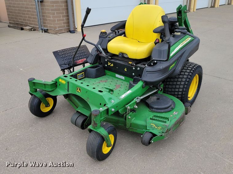 2015 John Deere  Z970R ZTR lawn mower - DZ7120