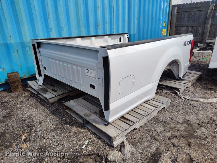 Ford Super Duty pickup truck bed - ED0087