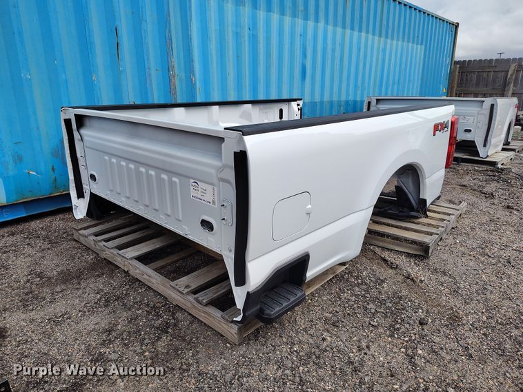 Ford Super Duty pickup truck bed - ED0088