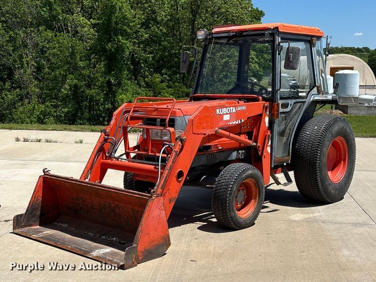 Kubota L4200 MFWD tractor - EO4255